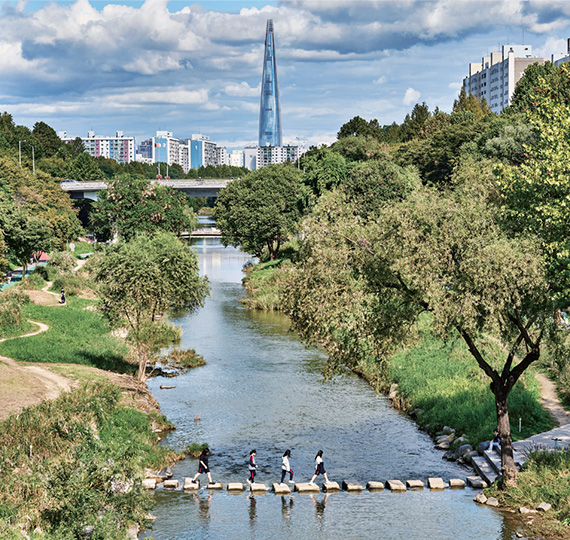 물길 따라 흐르는 낭만과 여유